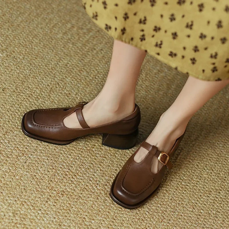 Louise - Vintage-Inspired T-Strap Shoes