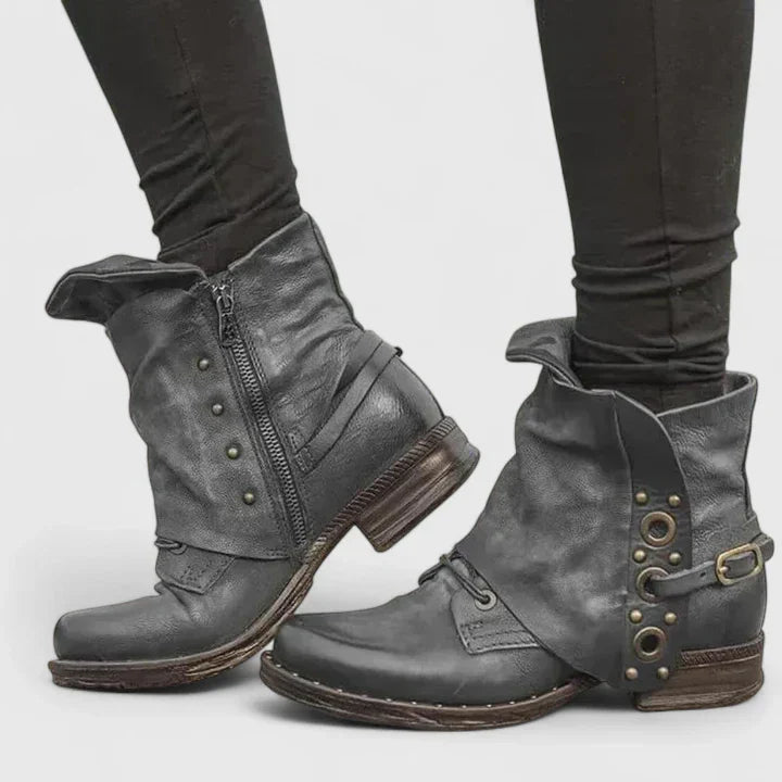 Maisie - Orthopedic Boots