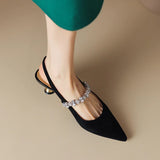 Vivian - Refined Pumps